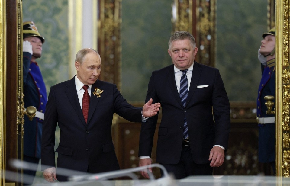    Фицо решил срочно созвать совещание с Transpetrol после визита в РФ REUTERS