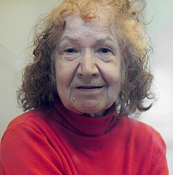 (Тамара Самсонова (29 июля 2015 года) в суде Фрунзенского района Санкт-Петербурга.)
