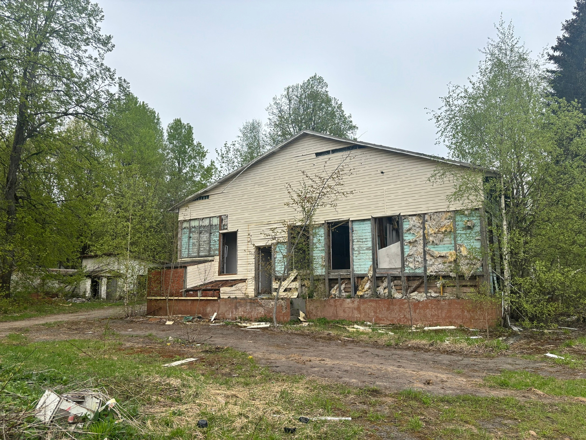 Бывшая столовая. Лагерь "Призыв"