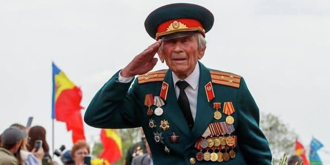 Ветеран из Молдавии принял участие в марше «Бессмертный полк»