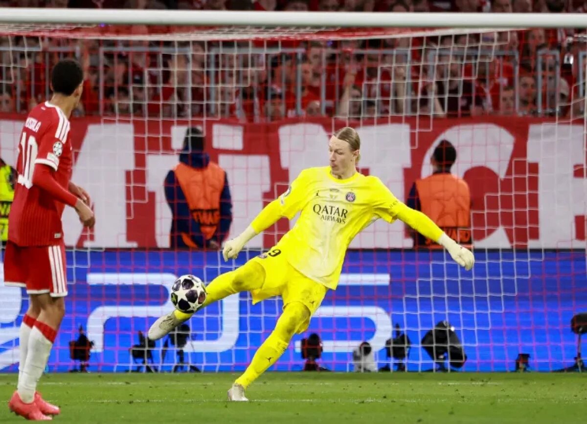     Goal.com: «странная манера игры» Сафонова помогла «ПСЖ» выйти в финал ЛЧ