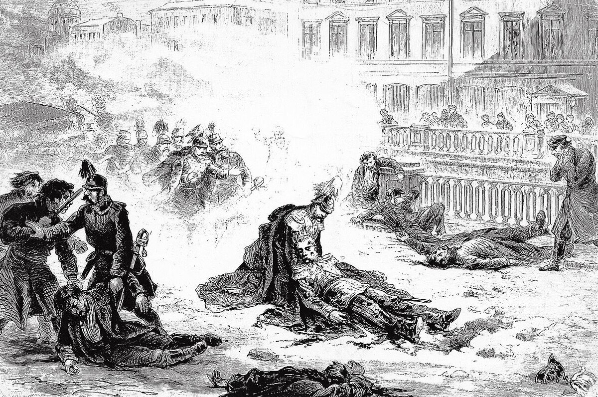     Смертельно раненный император Александр II / Public Domain / Gustav Broling