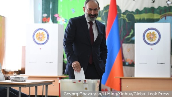     Фото: Gevorg Ghazaryan/Li Ming/Xinhua/Global Look Press   
 Текст: Антон Антонов