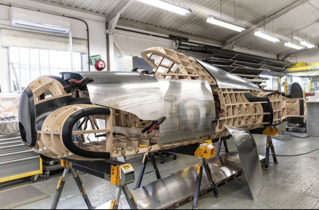 Auto Union Lucca, легендарная "Серебряная стрела" в процессе дубликации