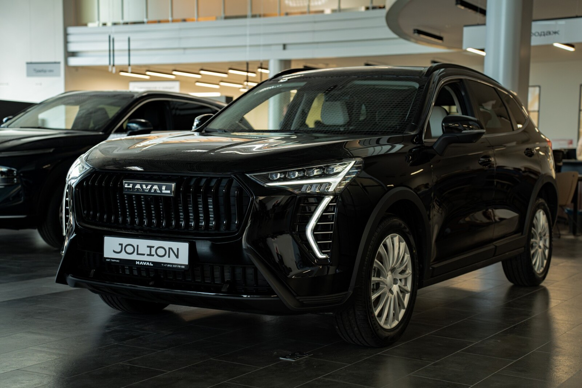 Обновленный кроссовер Haval Jolion 2026 модельного года уже представлен в салонах отечественных дилеров