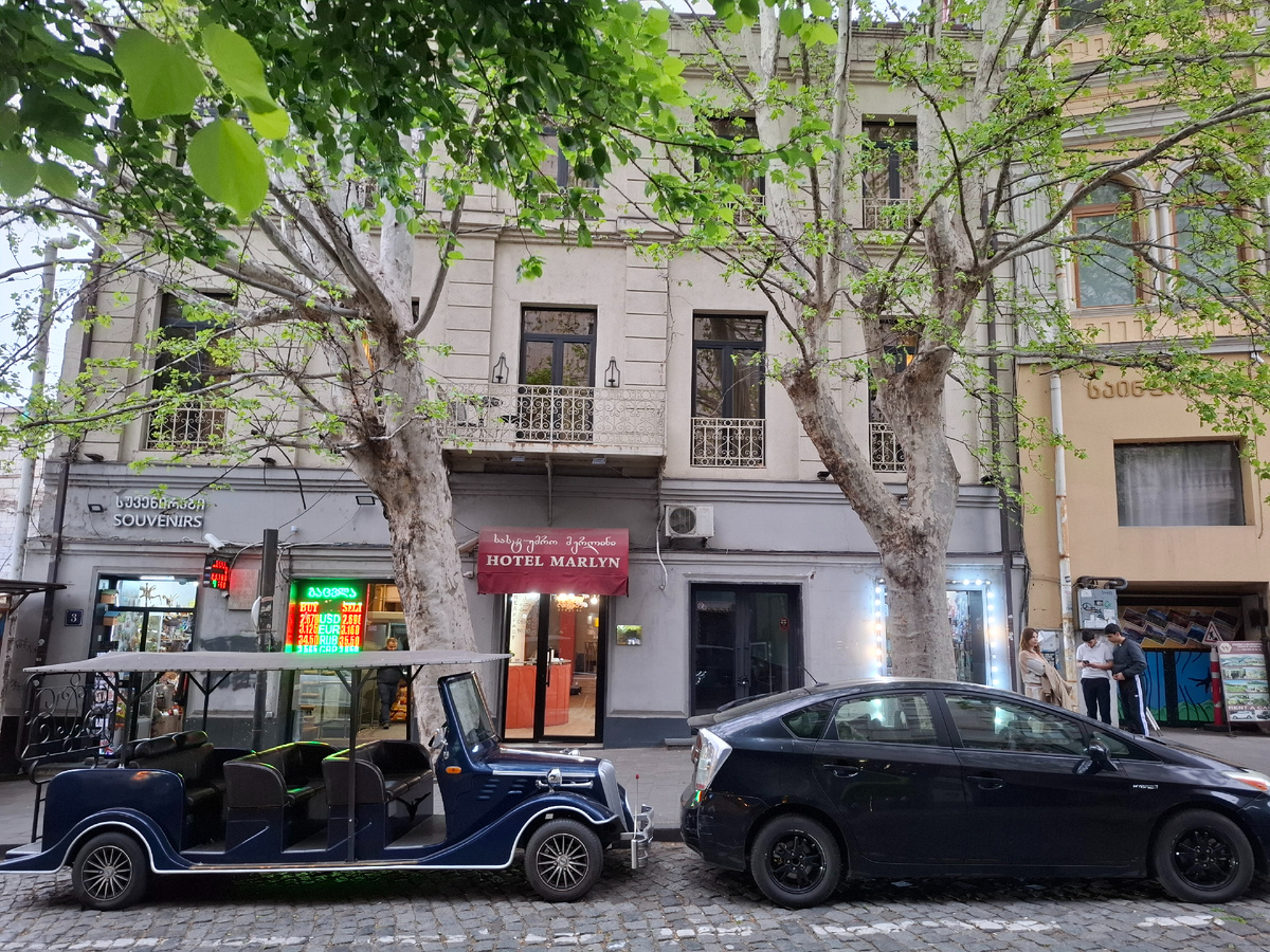 Hotel Marlyn