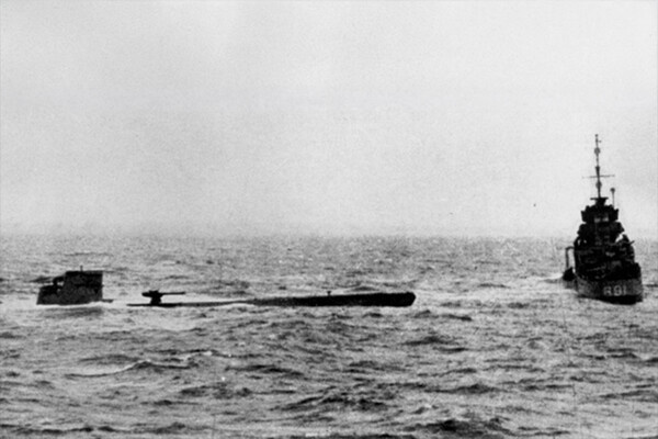    Британский флот захватывает U-110 / Bundesarchiv