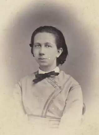 Юлия Лермонтова. Источник https://bigenc.ru