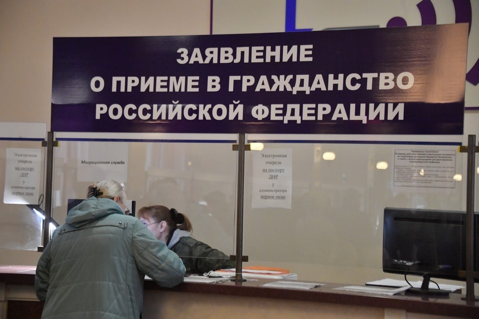    Посол Григорьев сообщил о высоком интересе таджикистанцев к гражданству России Владимир ВЕЛЕНГУРИН