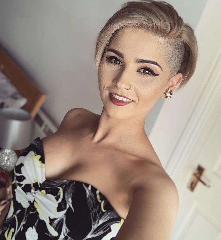 https://www.instagram.com/foreverpixie/