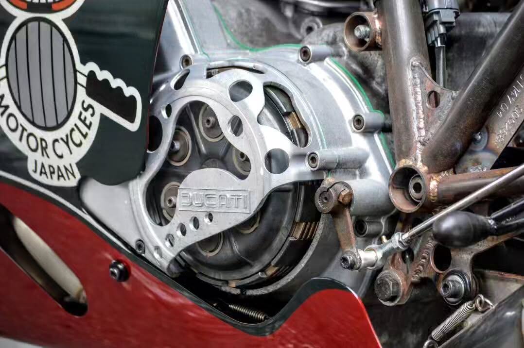 Ducati Darmah 900