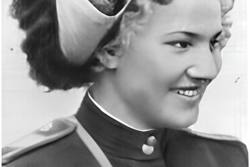 Держали бомбы на коленях, перегибались и бросали вниз. «Ночная ведьма» - стрелок-бомбардир Глафира Каширина училась в перовской школе № 3