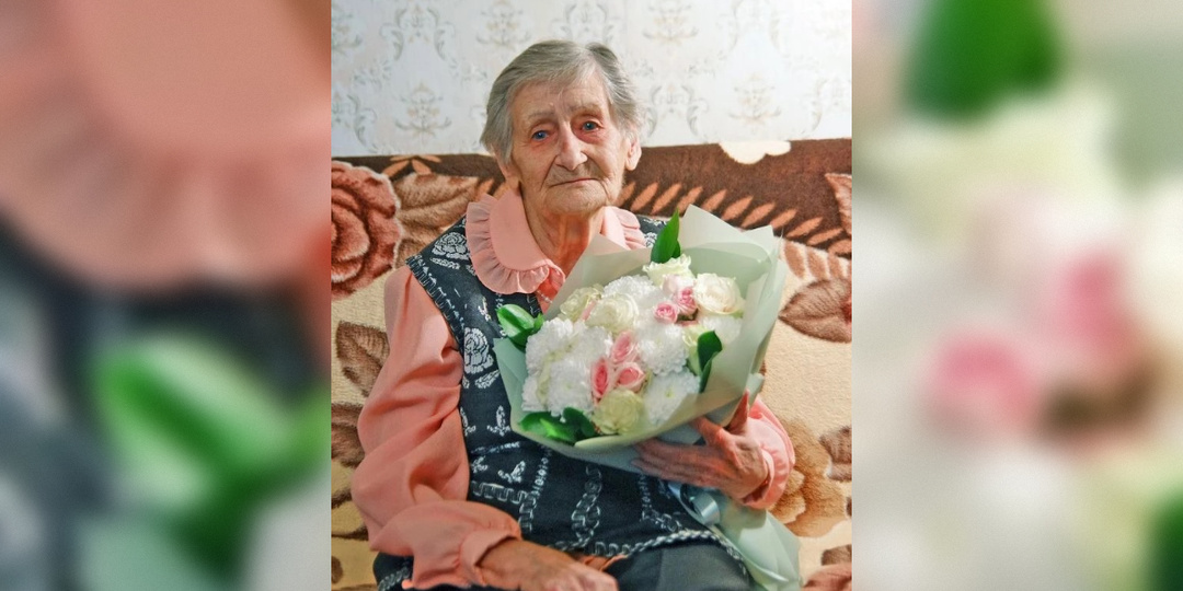 Клавдии Николаевне Струнаевой из Конаково исполнилось 100 лет