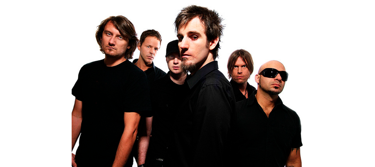 Группа Pendulum в полном составе. Источник: www.discogs.com