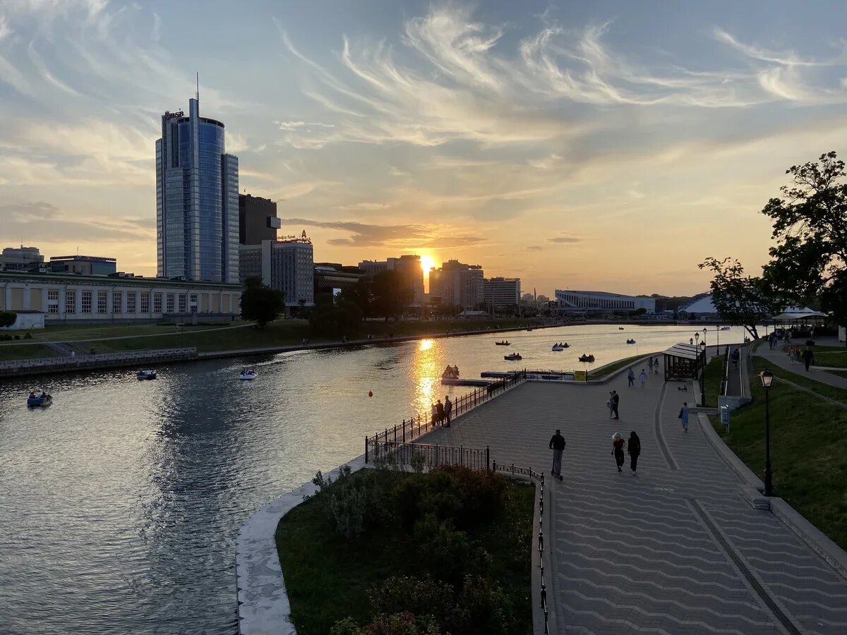    Вечерний Минск. Беларусь. Фото: Елена Мягкова для АТОР