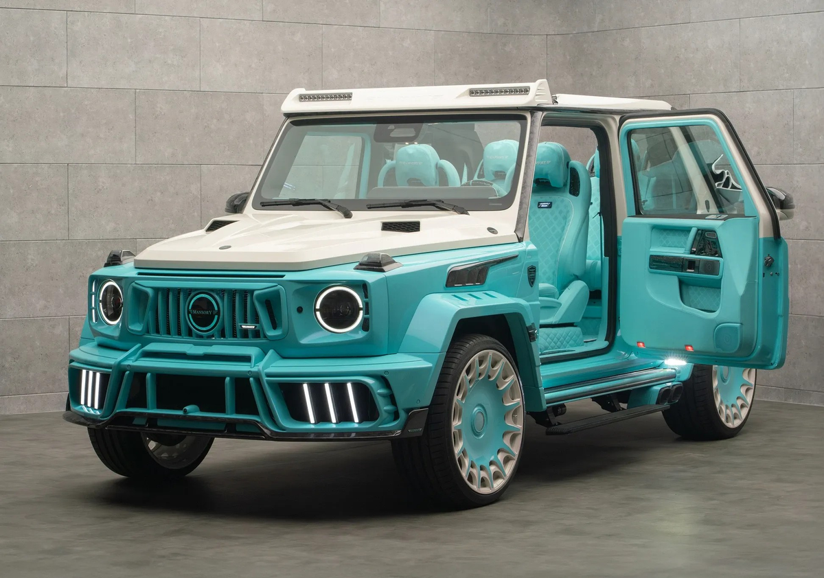 Знакомьтесь: Mansory Azura – двухдверный кабриолет на базе G63, созданный по принципу «а что, если мы сделаем вообще всё?».