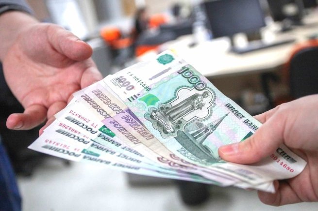 Что на самом деле происходит с денежным оборотом в России