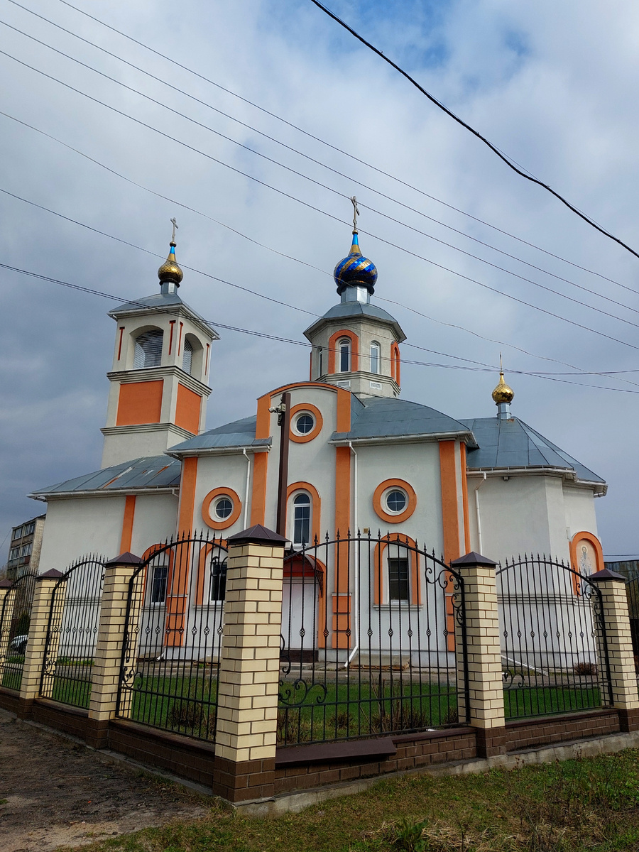 Необычный вид храма.