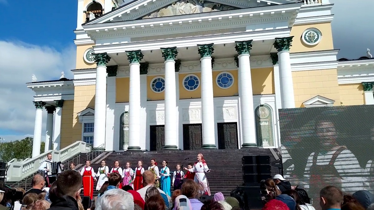 9 Мая в Челябинске. Концерт у Собора Рождества Христова.