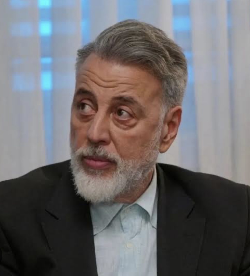 Кадр из сериала.