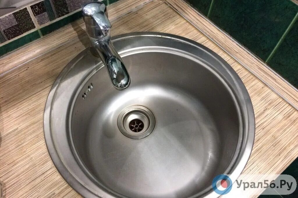    На этой неделе в Орске начинаются большие отключения горячей воды. Списки адресов