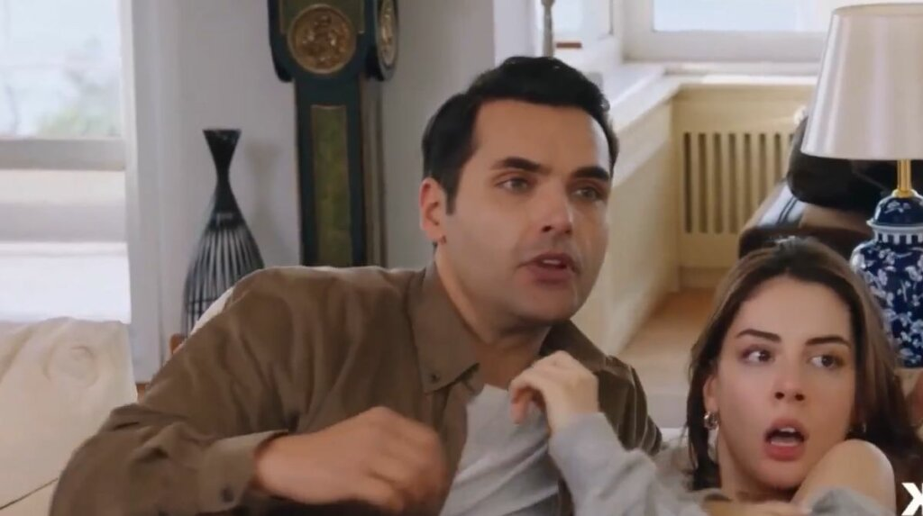 Кадр из сериала. 