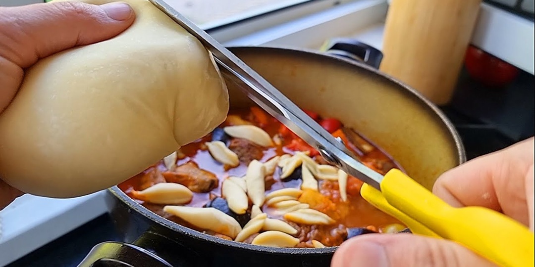 🍲 Домашнее жаркое с «ленивыми» клёцками