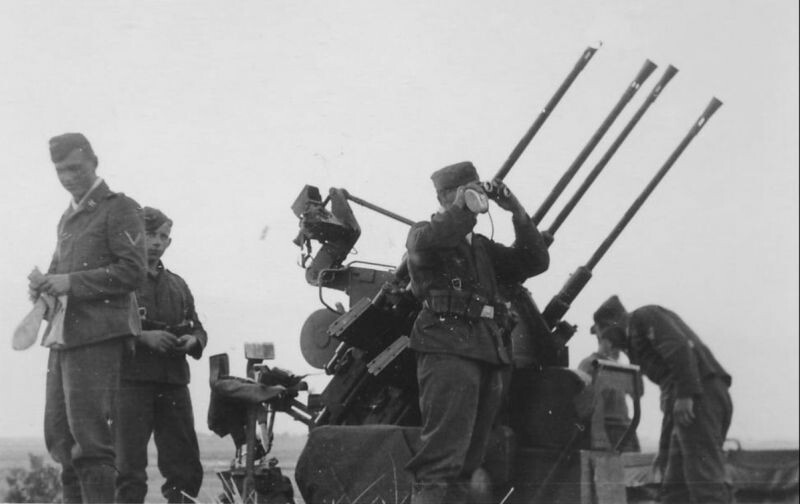 «Беда в воздухе!» — кричали немецкие зенитчики. Почему гитлеровцы до смерти боялись стрелять в «бестелесных демонов»