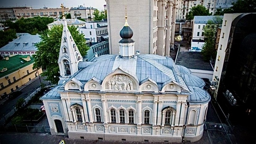 Московская повесть о храме, что стоит на овраге