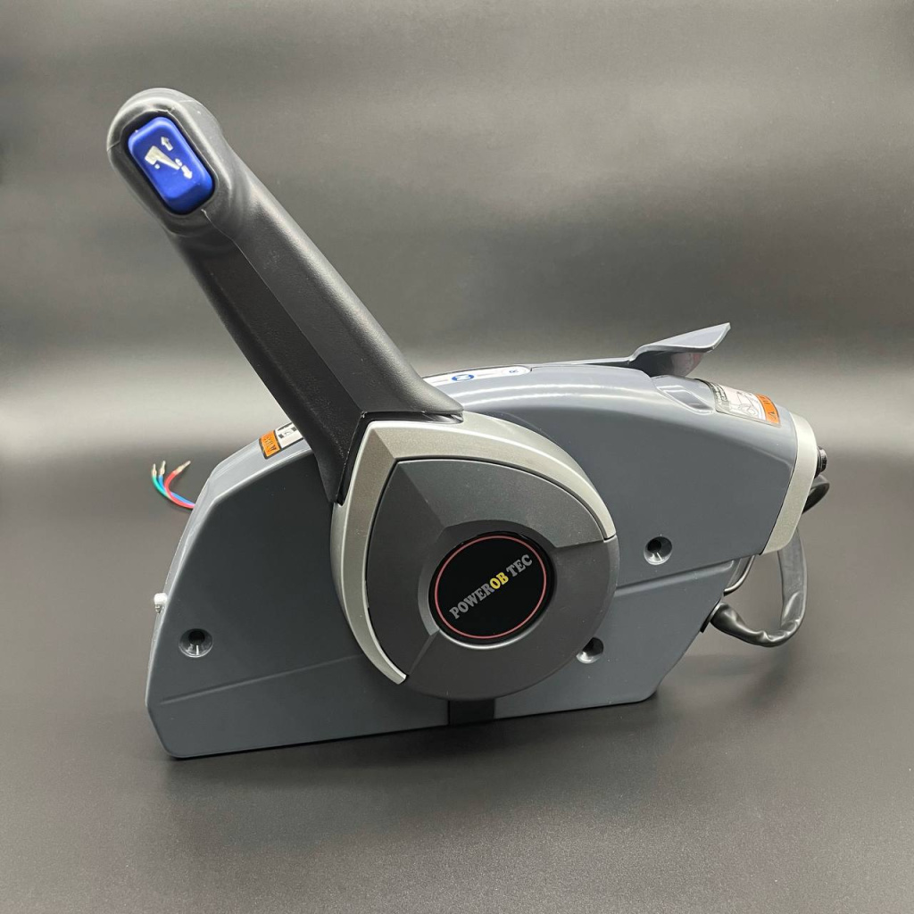 https://redan.ru/catalog/zapchasti/komplektushchie/upravlenie-sudnom/distantsionnoe-upravlenie-dvigatelem/pult-du-detali/pult-du/distantsionnoe-upravlenie-brp-evinrude-pwb/