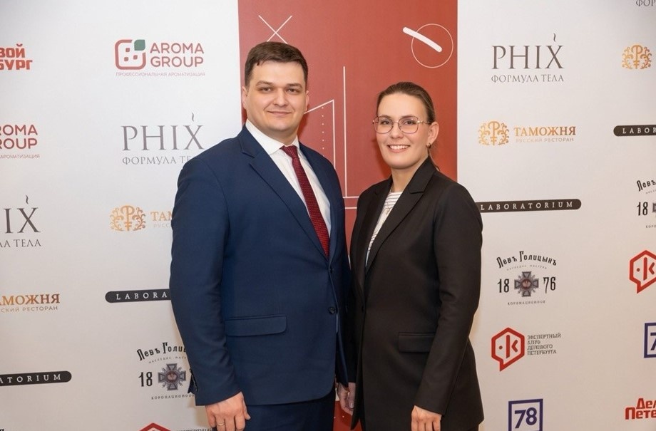    Основатели сети клиник ортодонтии, гнатологии и эстетической стоматологии MY ORT Артём и Юлия Зверевы Автор фото: Павел Середа