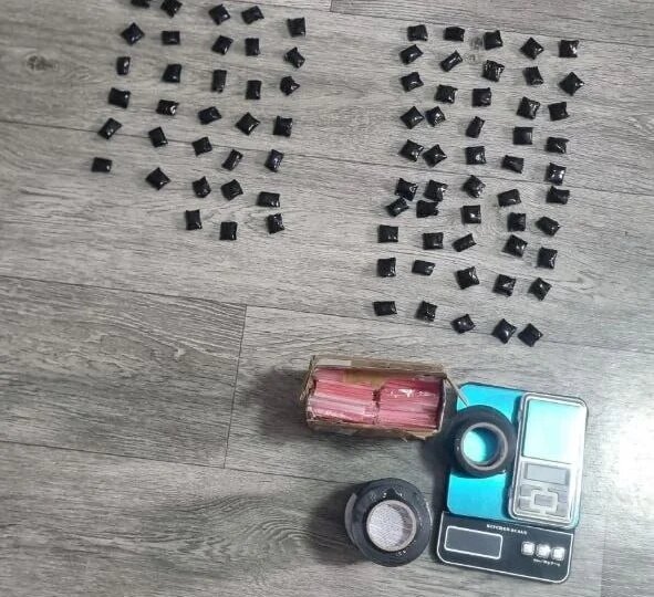 Два мигранта приехали в Челябинск специально, чтобы работать наркокурьерами