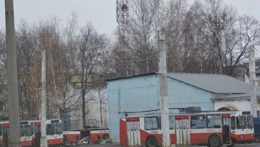   vk.com/Троллейбус Шинами Шуршит