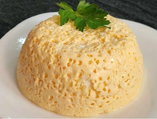 Я готовлю ПЫШНЫЙ омлет только в микроволновке (молоко тут ни при чём)