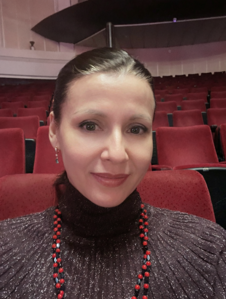 Анна Гройсс.