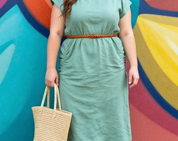 Как выглядеть легче летом, если фигура plus size: простые стилистические приемы