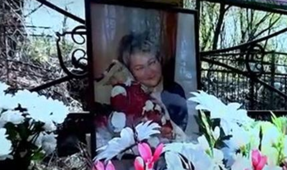 От боли в пояснице до могилы за 72 часа: мать троих детей скоропостижно скончалась в больнице. Близкие винят врачей