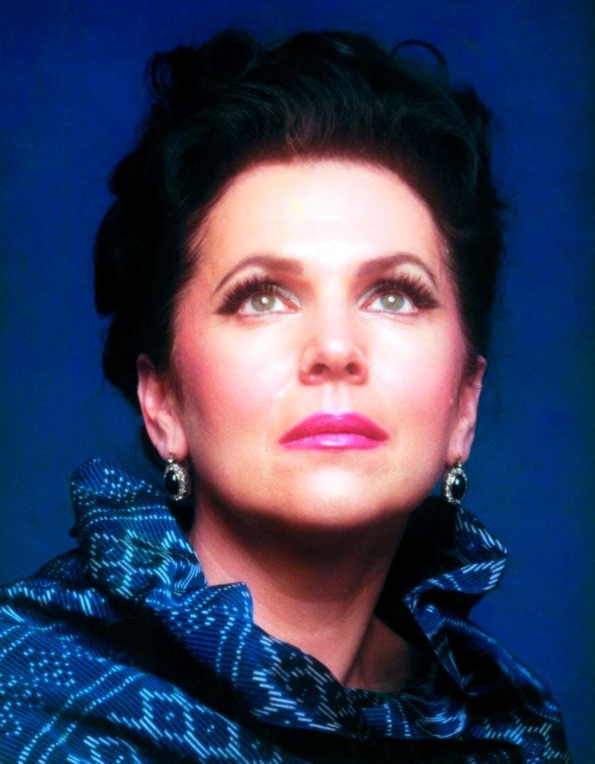 Галина Павловна Вишневская - оперная певица-сопрано и солистка (1926-2012).