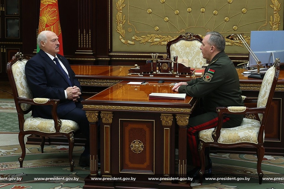    Лукашенко сказал про недостатки армии Беларуси. Фото: president.gov.by