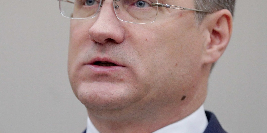 Новак объяснил важность регулирования маркетплейсов недопущением монополизации