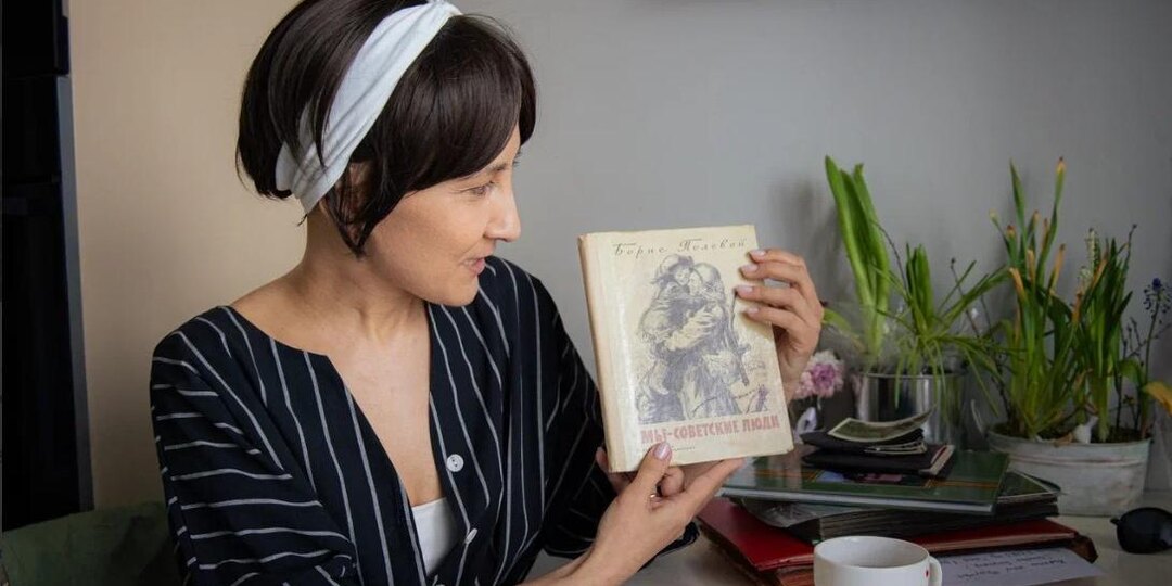 Челябинка спасает от уничтожения советские книги