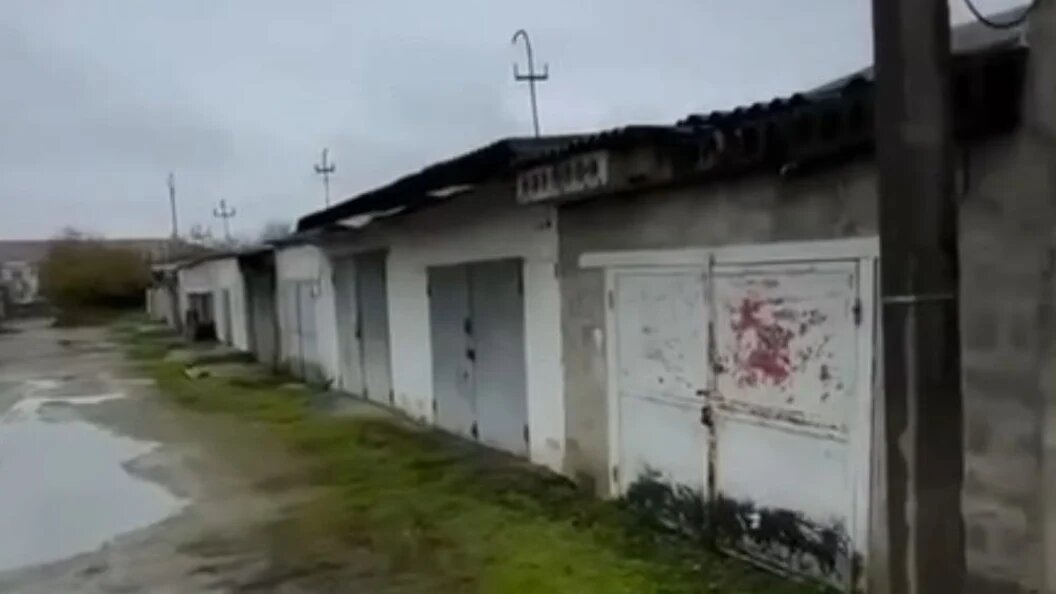    Москвичи стали покупать гаражи вместо квартир. Скриншот видео телеграм-канала "Небожена"