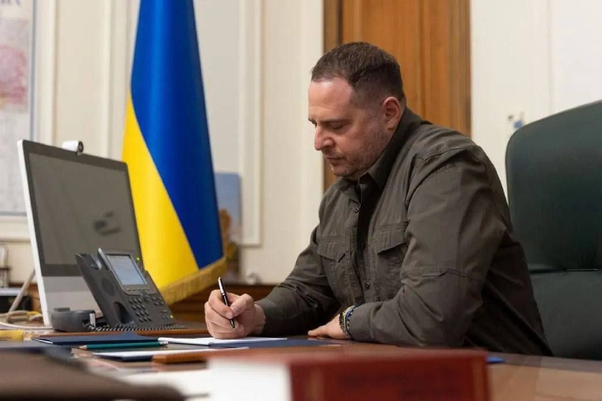    Андрей Ермак