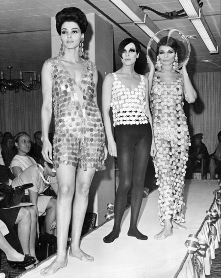 Показ дебютной коллекции Paco Rabanne, 1966 г.