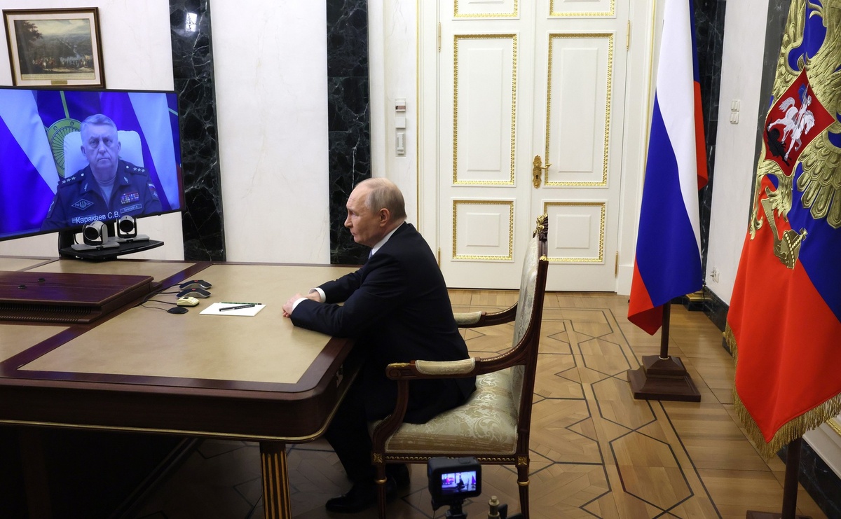 Доклад командующего Ракетными войсками стратегического назначения Сергея Каракаева об успешном испытании ракеты «Сармат».