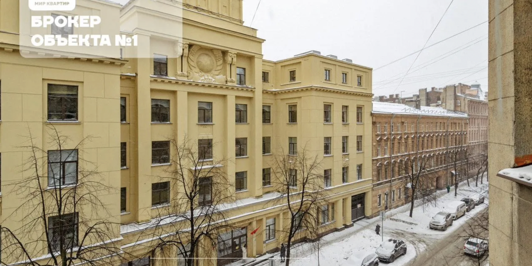 Сбалансированная трёхкомнатная квартира на Петроградке