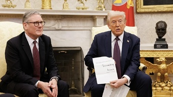 Дональд Трамп жестоко подколол Кира Стармера на прощание
