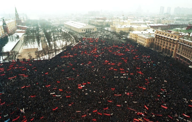 Митинг за сохранение СССР 23 февраля 1991 года Фото из открытого доступа