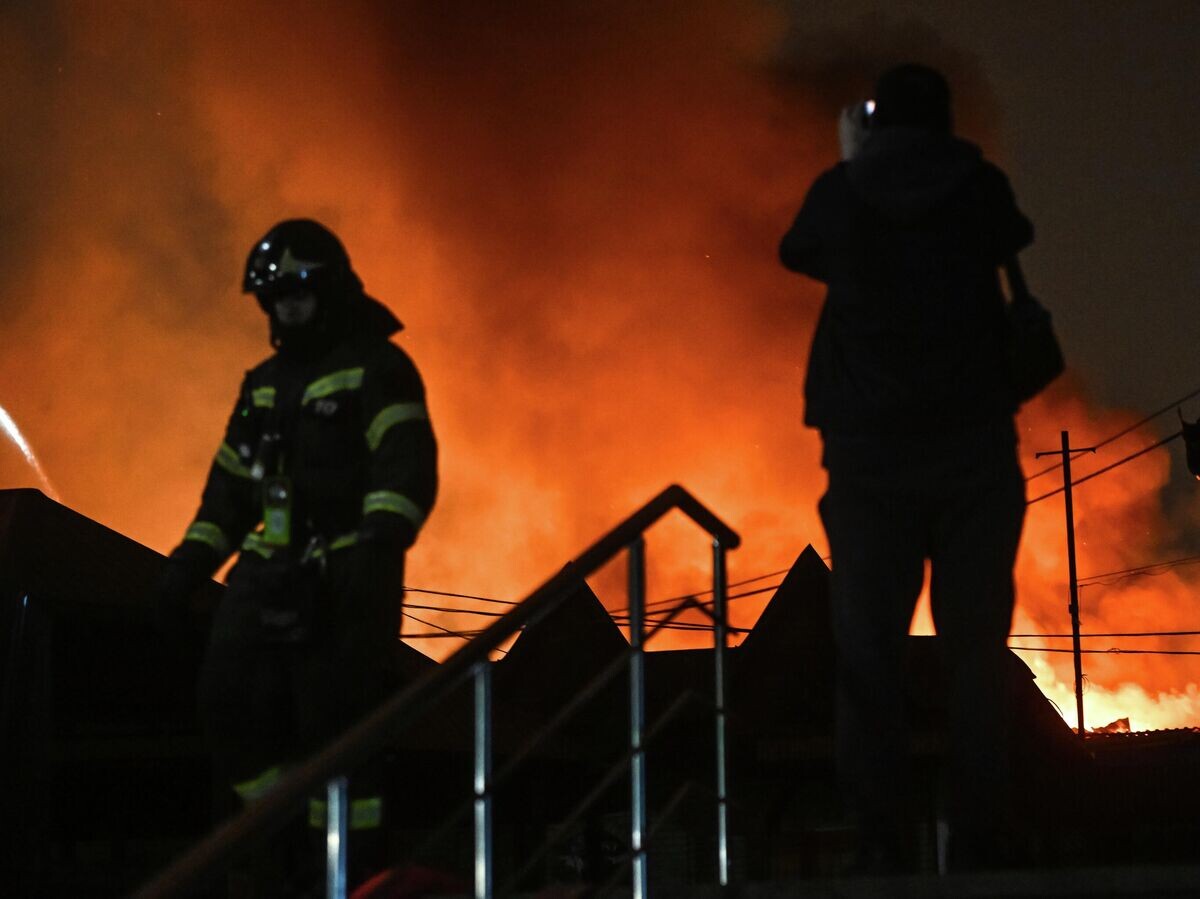    Пожар на Вернисажной улице в Москве | © РИА Новости / Михаил Воскресенский