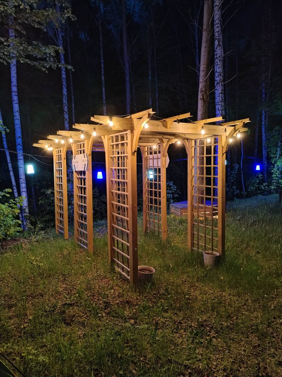 Деревянная пергола